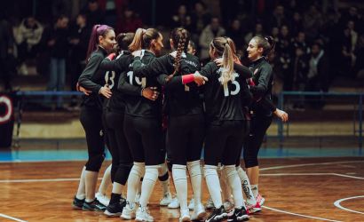 Fitore e vajzave të ekipit të "Skënderbeut" kundër ekipit Barleti Volley