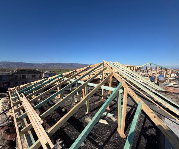 Përmirësimi i kushteve të banimit për familjet në nevojë në Bashkinë Korçë