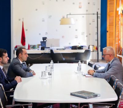 Ambasadori i Palestinës në Shqipëri, z. Sami Mhanna viziton Bashkinë Korçë